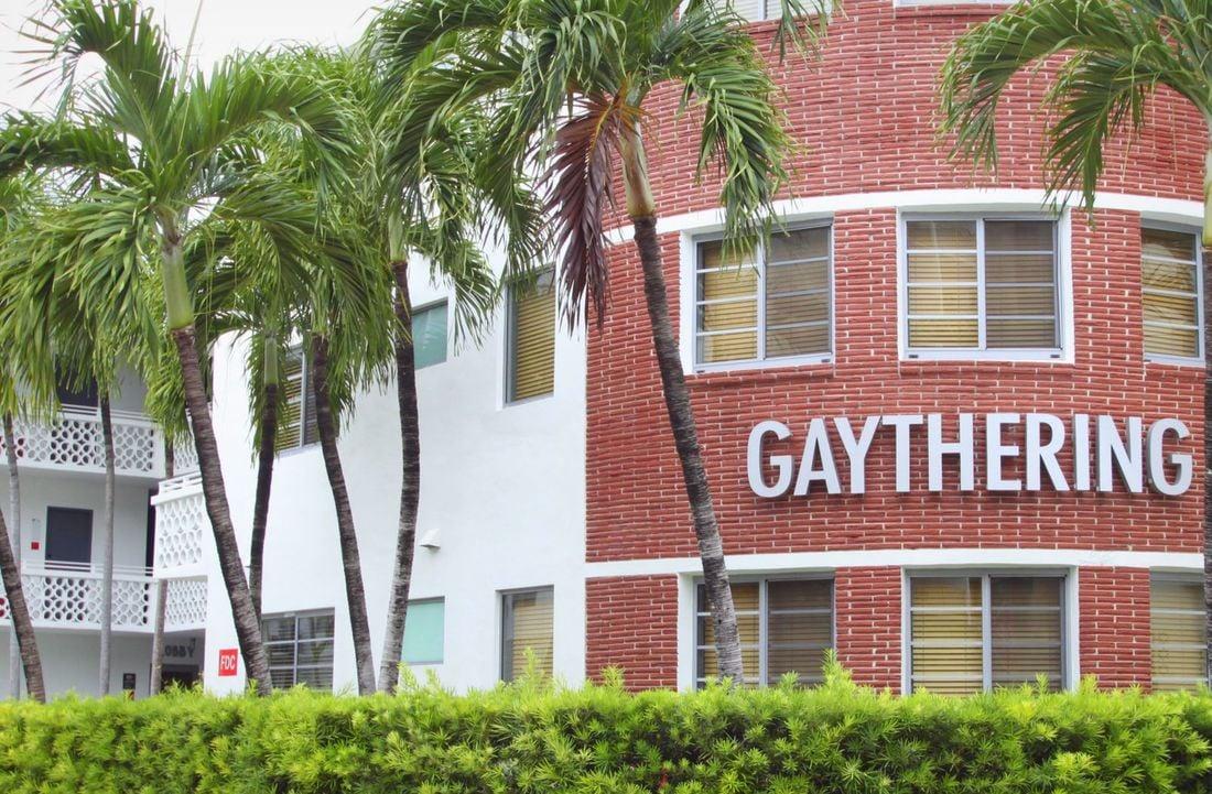 Bar Gaythering