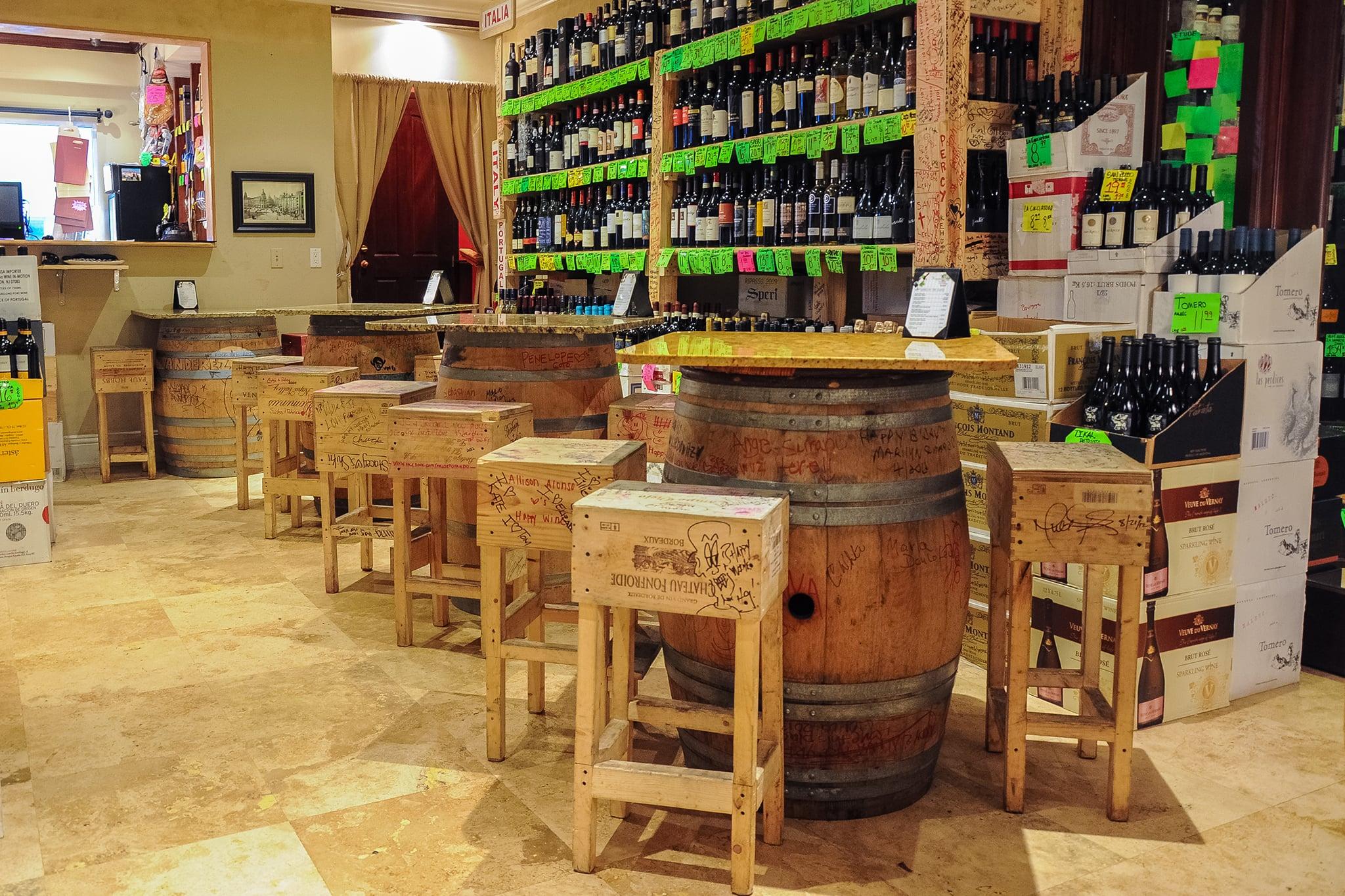 Happy Wine Calle Ocho