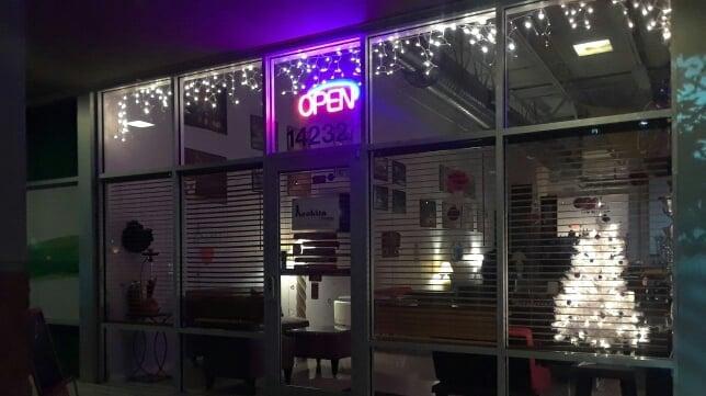Hookita Lounge