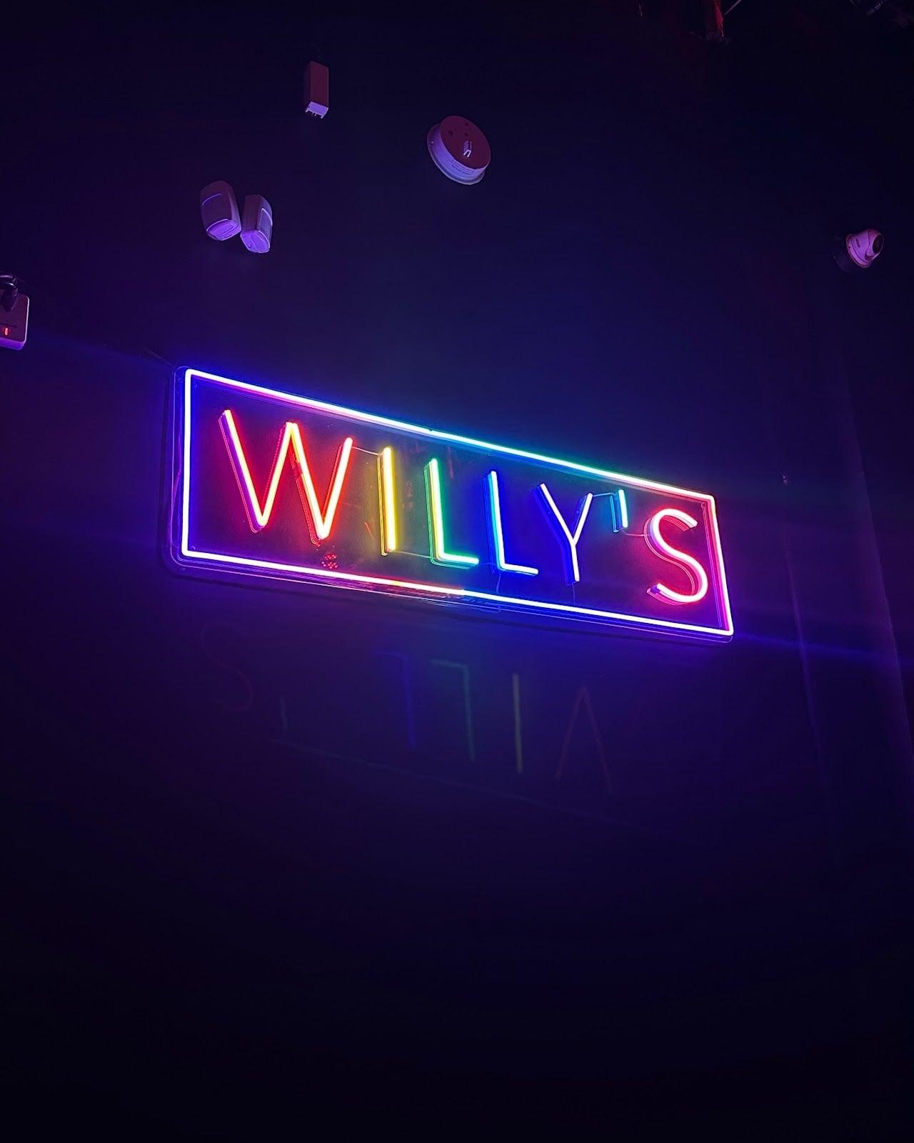 Willy's Neighborhood Bar