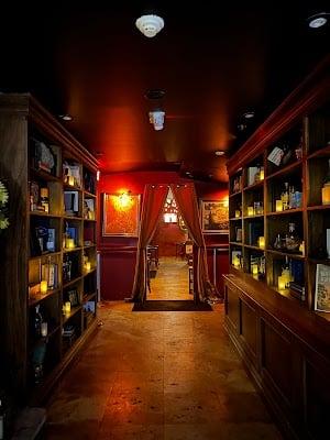 Swizzle Rum Bar & Drinkery