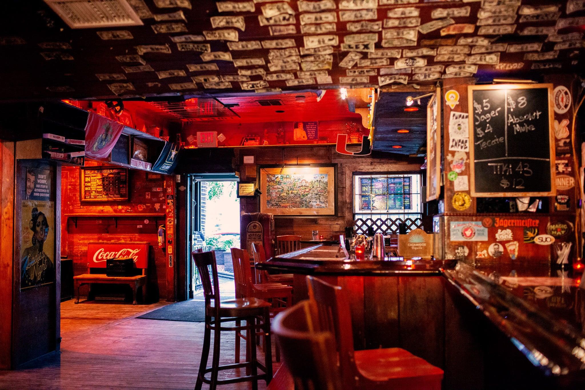 Bougainvillea's Old Florida Tavern