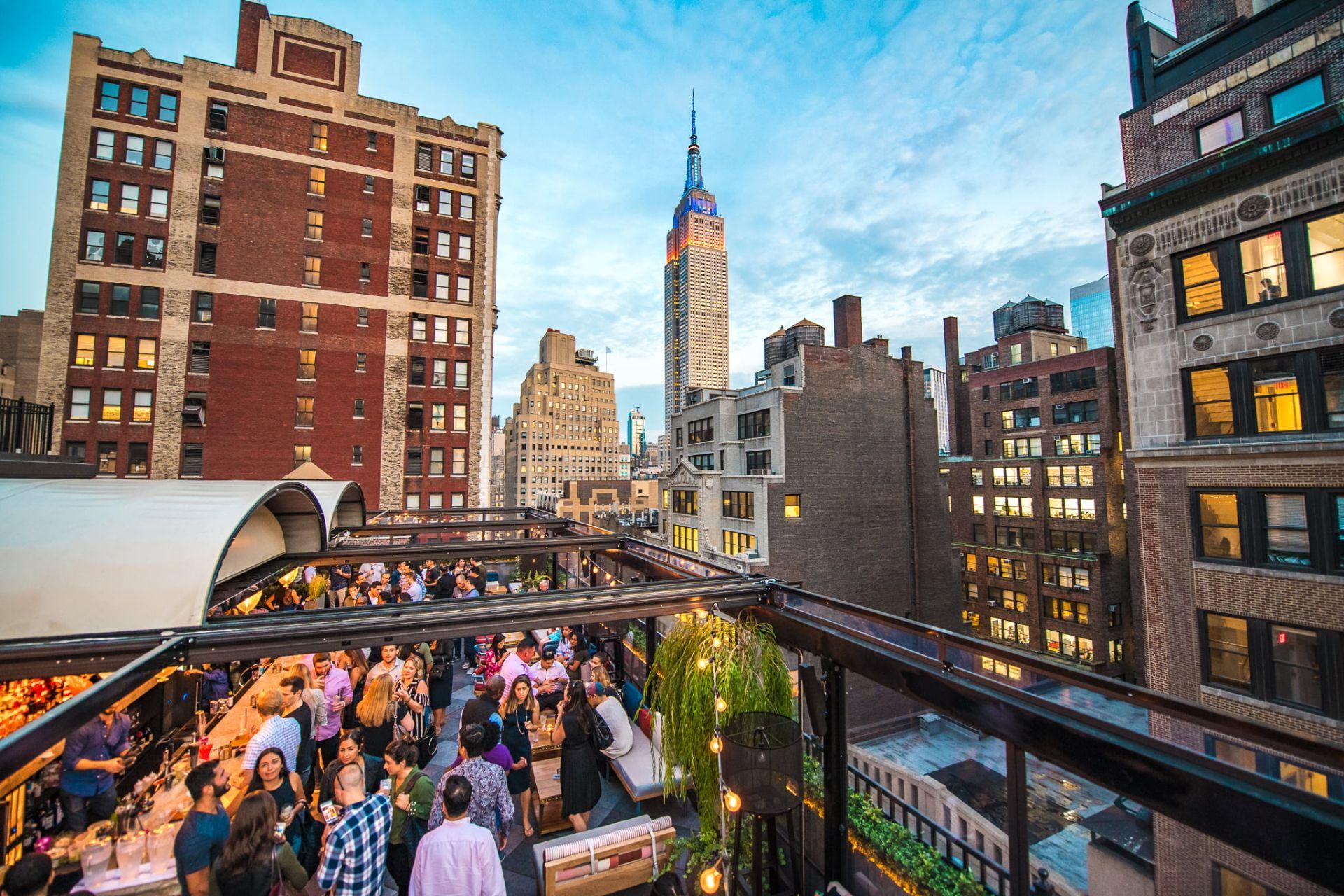 Magic Hour Rooftop Bar & Lounge