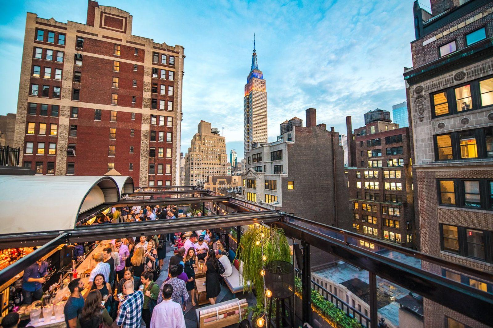 Magic Hour Rooftop Bar & Lounge