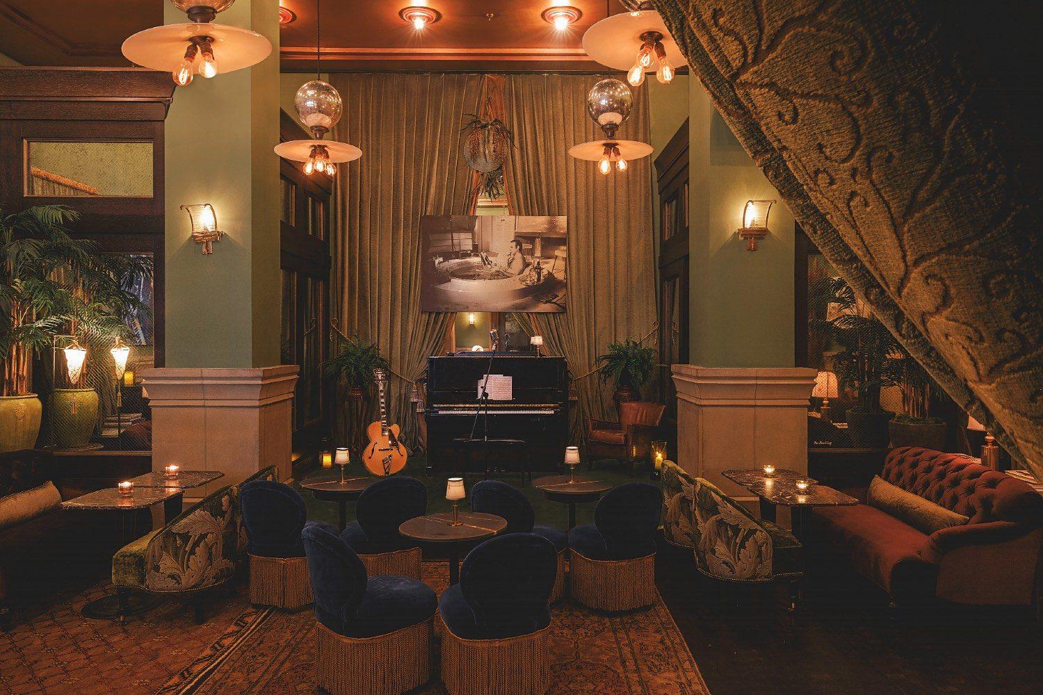 Club Room