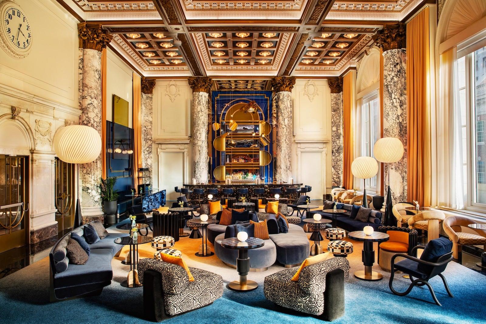 The Living Room Bar & Lounge