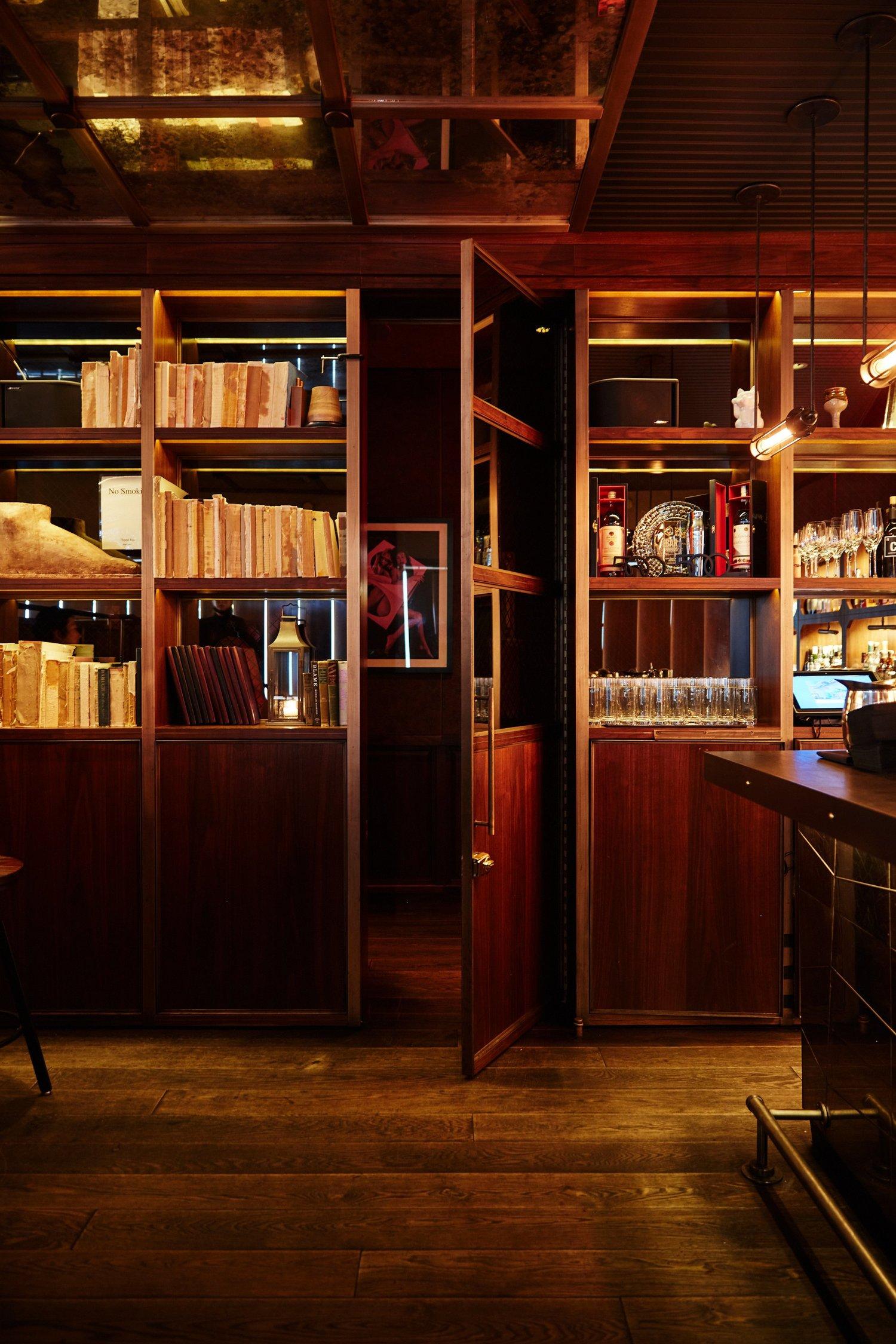 Back Bar