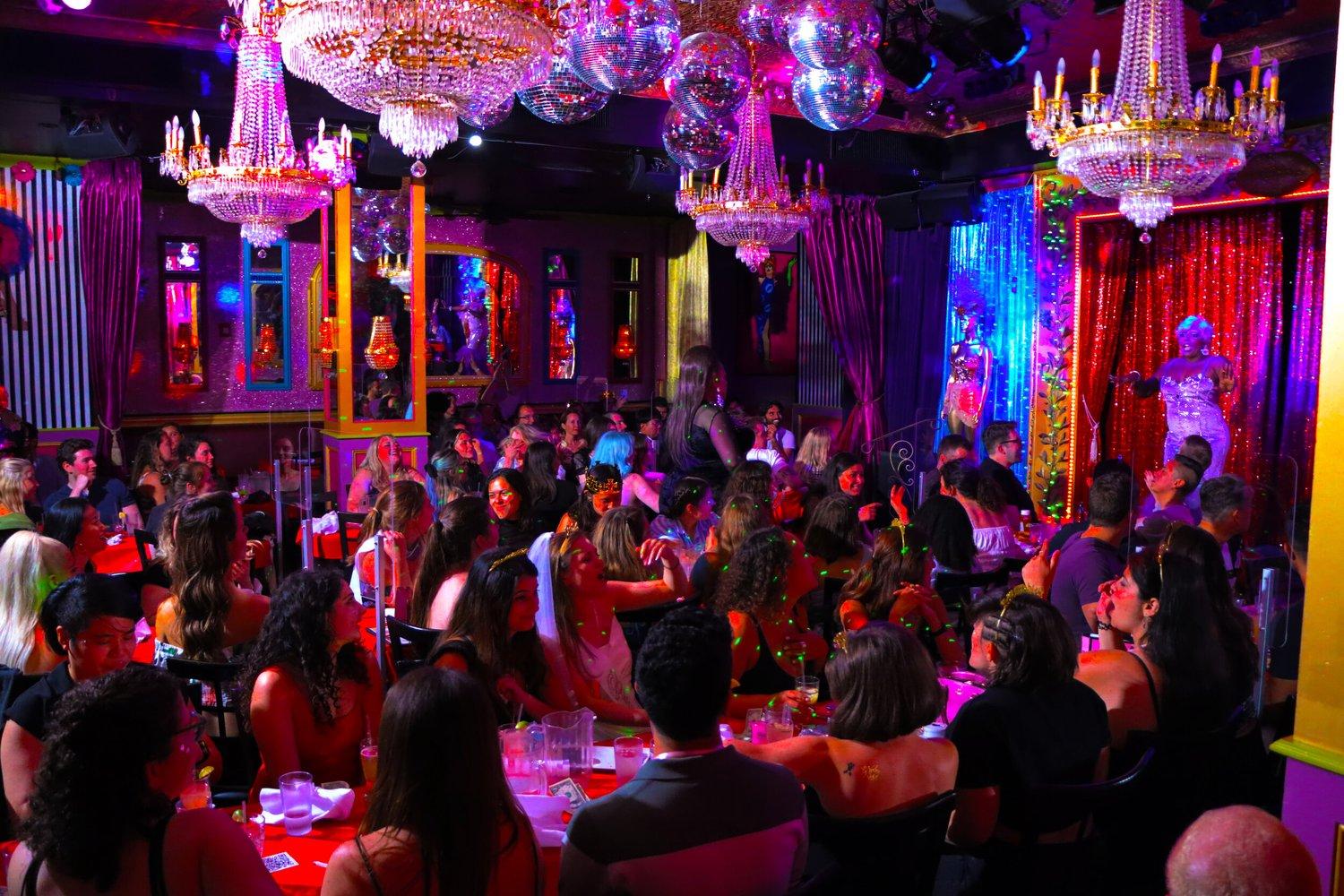Lips Drag Queen Show Palace Restaurant & Bar