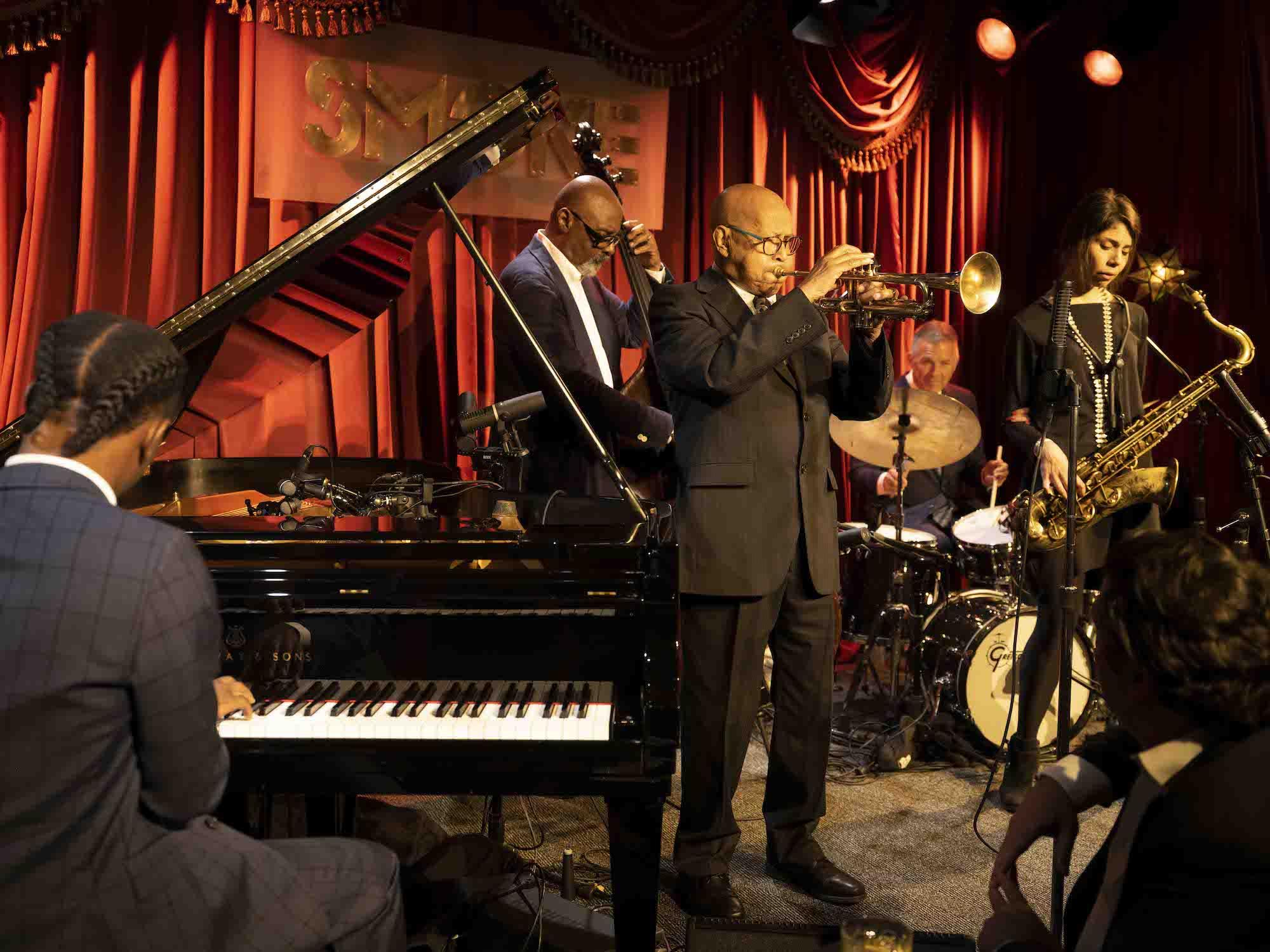 Smoke Jazz & Supper Club