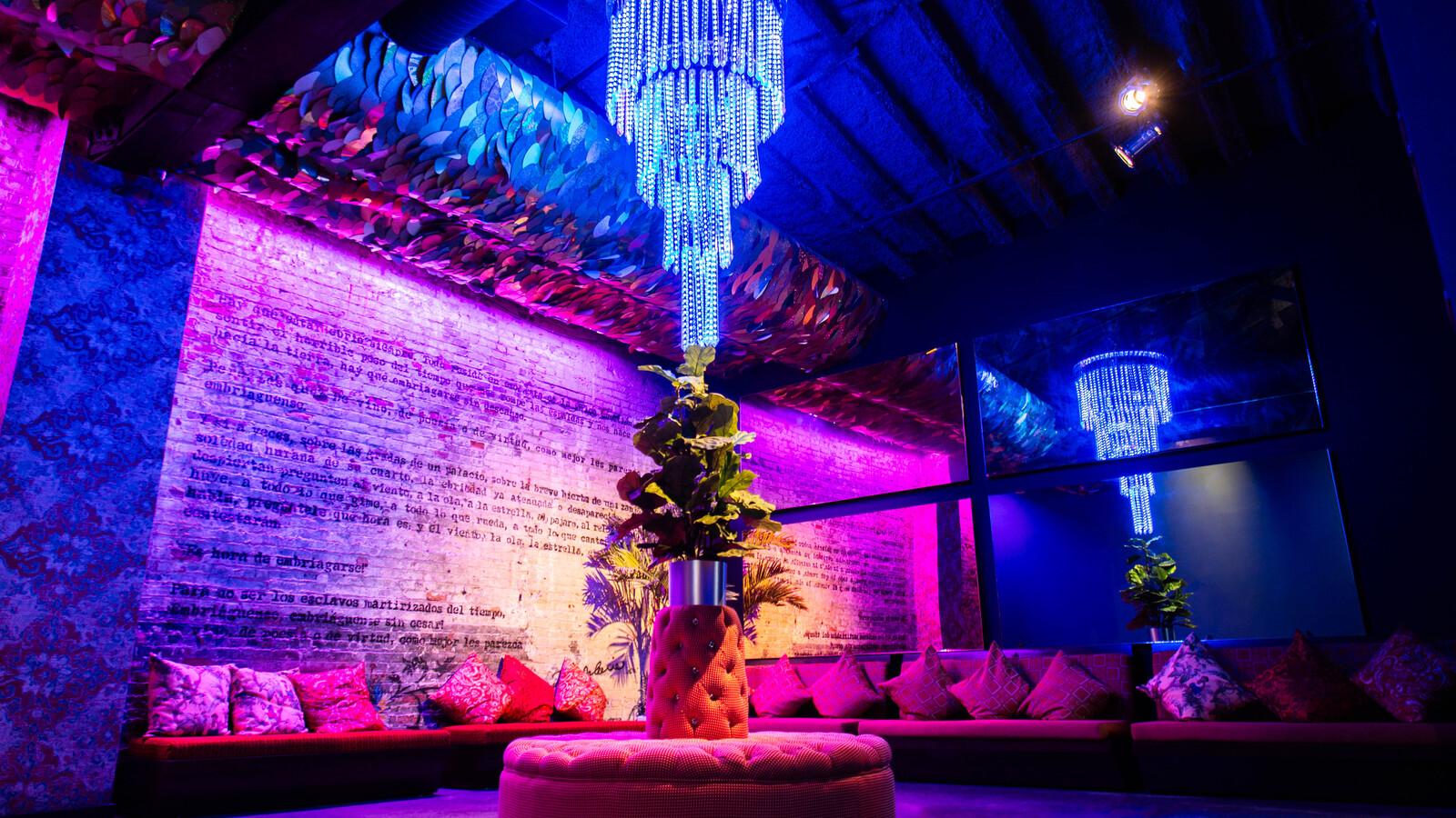 420 Bar & Lounge