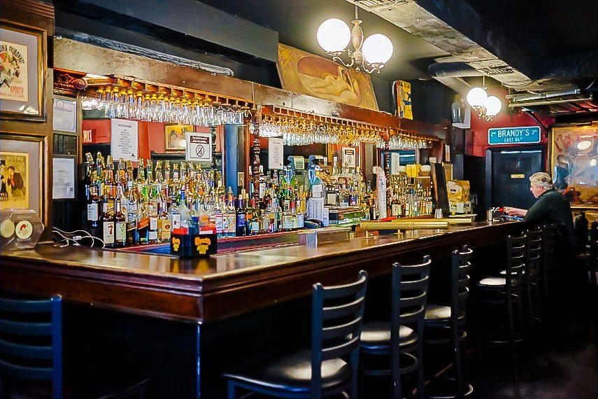 Brandy's Piano Bar